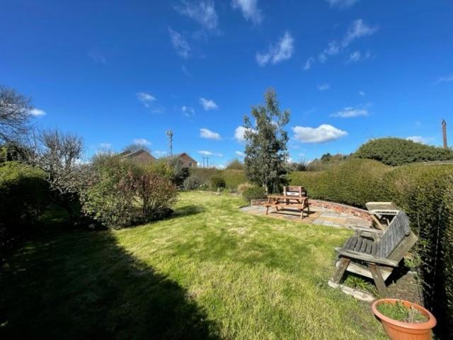 West Bretton Woodpecker Cottage מראה חיצוני תמונה
